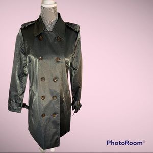 Gorgeous Joan Rivers Lightweight Woman’s Trench Coat